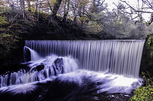 water scotland waterfall rocks ngc lochwinnoch clydemuirshielregionalpark rivercalder pentaxkr brianmcdiarmid