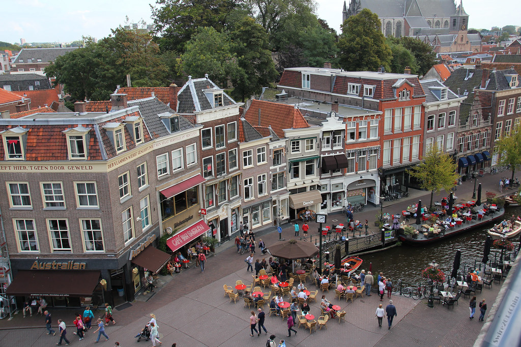 Open air cafés in Leiden