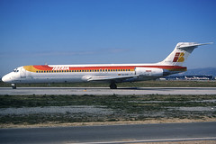 Iberia MD-87 EC-EXF BCN 14/02/1999