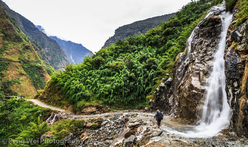 road travel nepal color beautiful horizontal trek landscape asia stream outdoor scenic hike rainy annapurnacircuit annapurna chamje gandaki lamjung jagat annapurnaconservationarea