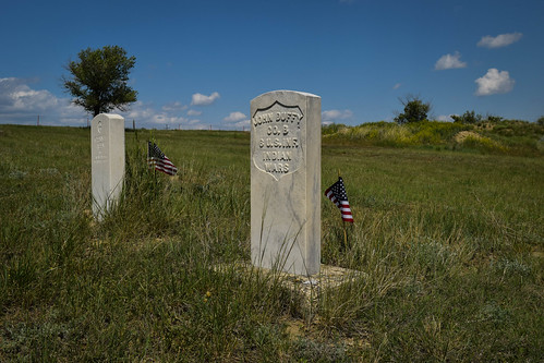 soldier montana flag headstone