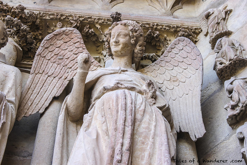 REIMS - Place du Cardinal Luçon - Cathédrale Notre-Dame de Reims - L'Ange au Sourire