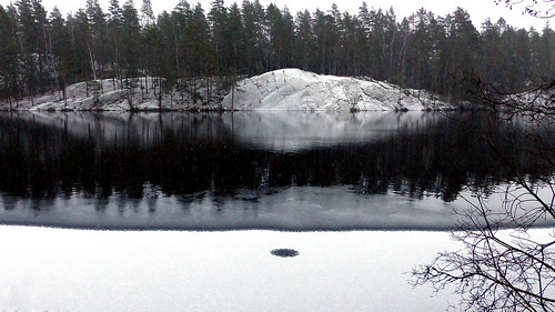 winter lake snow forest espoo finland geotagged december u fin 2014 uusimaa nyland esbo luukki kaitalampi 201412 20141221 geo:lat=6032214407 geo:lon=2466197112