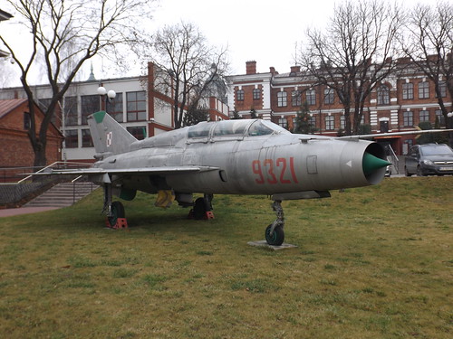 9321 MiG-21 Chelm-Town 24-11-14