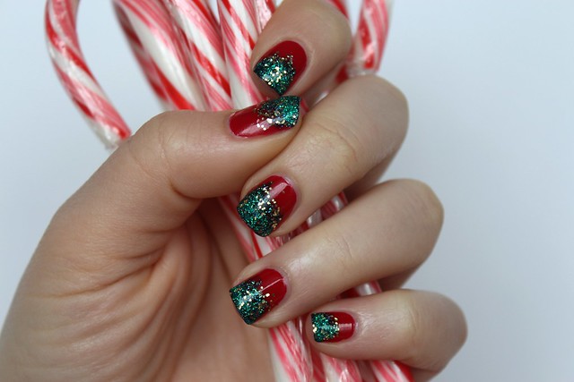 Red & Green Glitter Christmas Nails | #LivingAfterMidnite