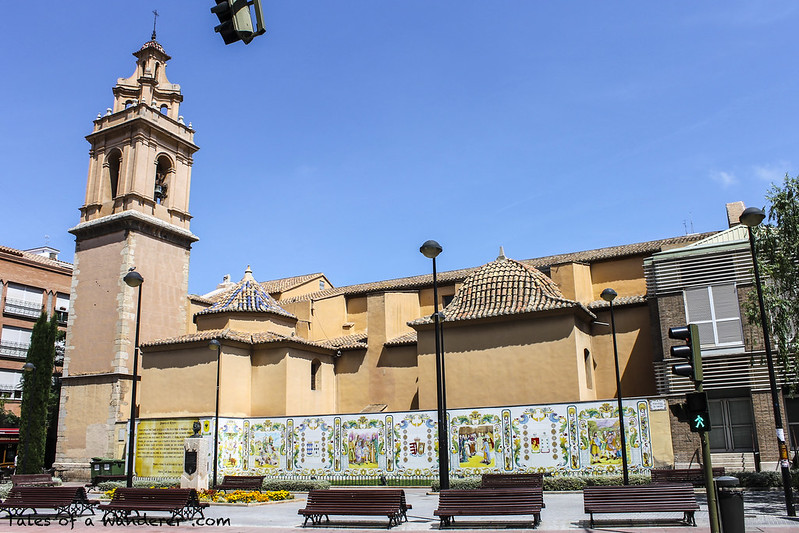 CASTELLÓN DE LA PLANA - Plaza de Fadrell / Iglesia de San Vicente Ferrer