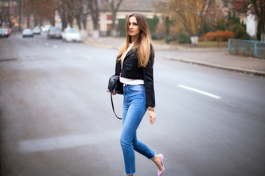 how-to-wear-high-waisted-jeans