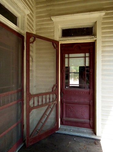 door old house home window vintage screen historic missouri porch ozarks hartville keltonhouse