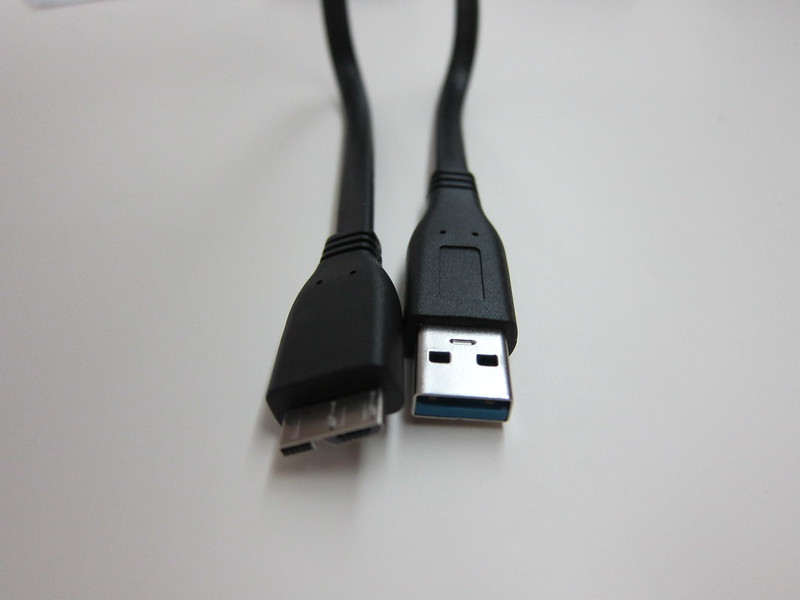 Western Digital - My Passport Wireless (2TB) - USB 3.0 Cable