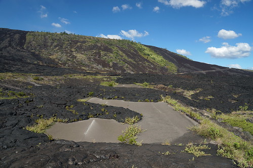 road hawaii lava bigisland hawaiivolcanoesnationalpark chainofcratersroad theoldroad turtleslava2014