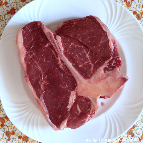 Hereford Porterhouse Steak roh