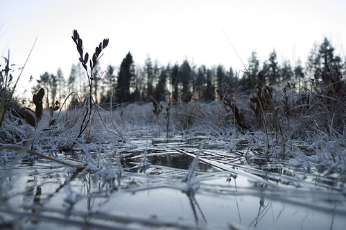lake ice finland frozen oulu vepsä ylikiiminki