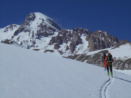 ski touring Kazbek