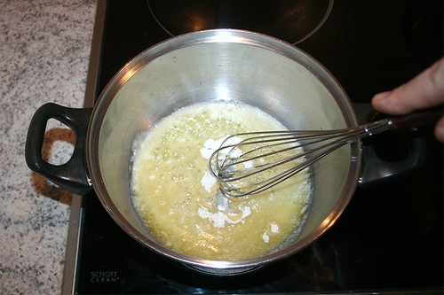 26 - Mehl einrühren / Stir in flour