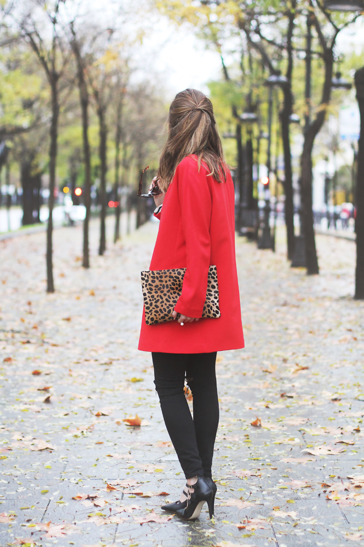 red-coat-street-style-3