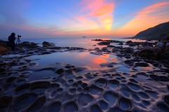 熱舞花燦 ~Dawn &  Glow of Waimu Shan Coastal 基隆，外木山~