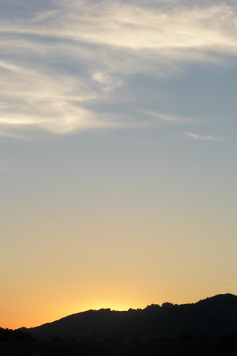 sunset france dusk provence vaucluse dentellesdemontmirail