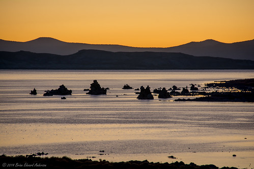 california water sunrise landscape monolake 395 peacefull 2014 ©2014brianedwardanderson