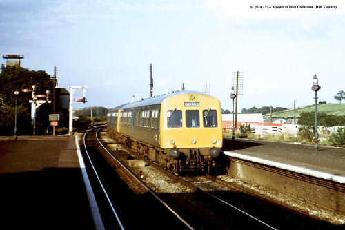 train diesel railway passenger britishrail cravens dmu northlincolnshire barnetby class101