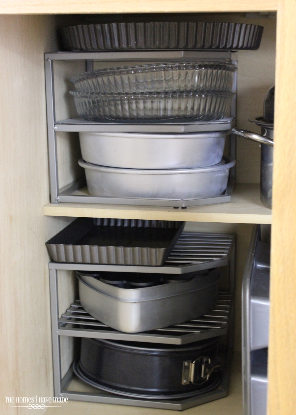 Organize This Pots and Pans-010