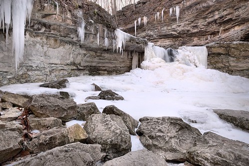 statepark winter snow ice frozen waterfall indiana mccormickscreek
