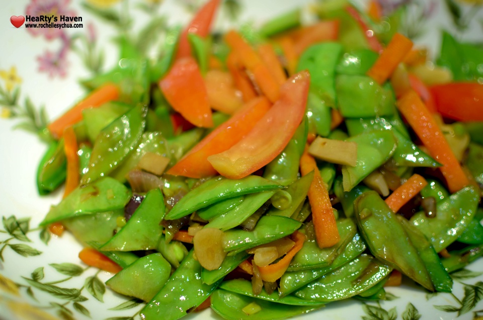 Stir-fried Beans with Carrots & Tomatoes
