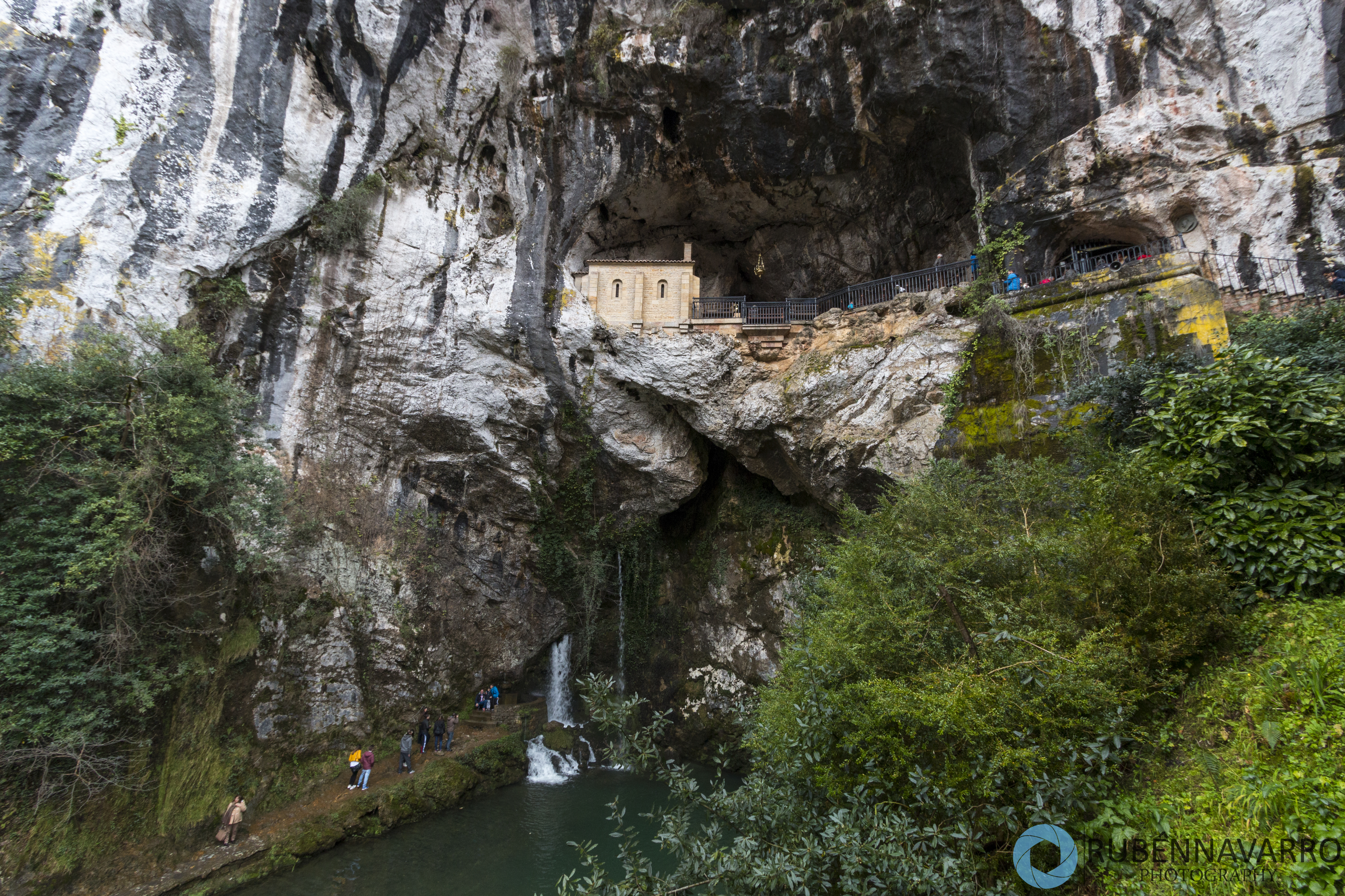 Visitar el santuario de Covadonga - Asturias