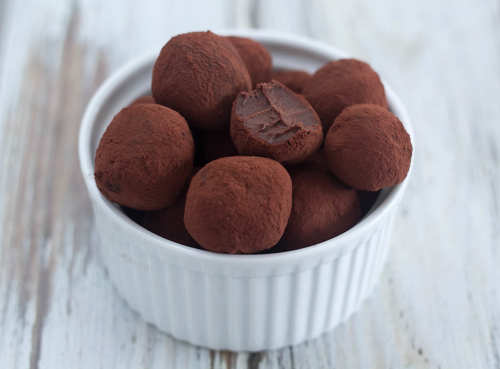 Recipe for Homemade Chocolate Truffles