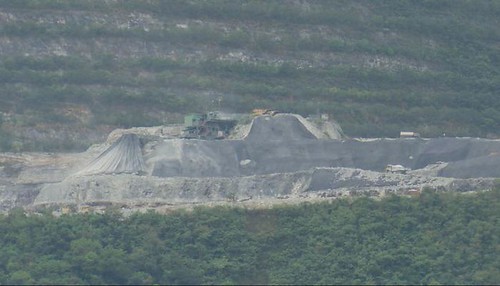 亞泥位於國家公園內的礦場