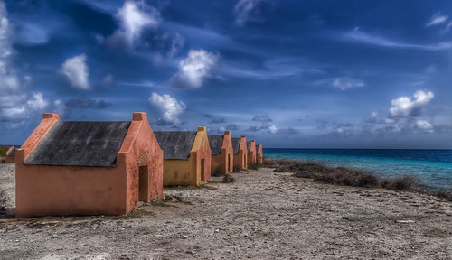 blue red grim salt hut caribbean pan bonaire slave oranje 18mm karibik kralendijk sklaven slavehut oranjepan