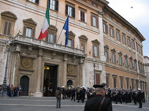 800px-Parlament_italien