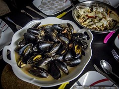 Mussels with Italian Sausage and White Wine