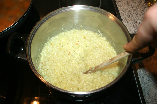 28 - Reis cremig köcheln lassen / Simmer rice