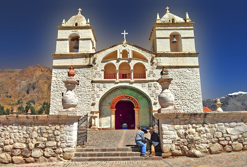 peru colca valley arequipa province iglesia santa ana maca ρeru solo travel bilwander