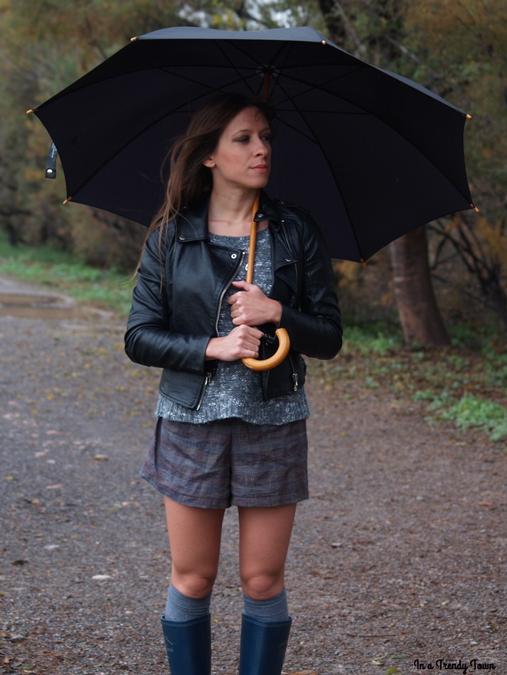 Outfit: Umbrella
