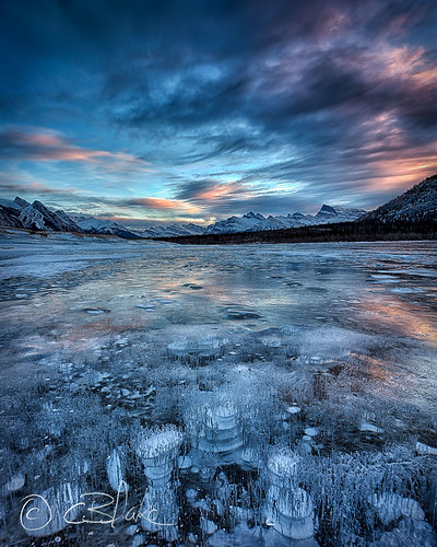 winter canada ice landscape frozen bubbles alberta hdr abrahamlake kootenayplains canon6d tse24mmf35lii