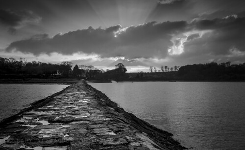 november white black monochrome photoshop canon lens landscape island photography scotland edinburgh forth kit 1855mm lenses 2014 cramond 550d t2i