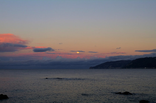 sunset sea cloud moon clouds tramonto nuvole mare nuvola pentax ngc luna k7 pentaxk7