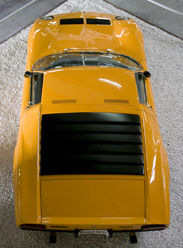 auto orange car museum germany automobile technik 1970 marcello lamborghini gandini miura bertone sinsheim p400s
