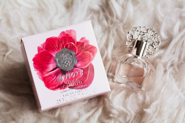 cute & little blog | fashion and beauty blog | glossybox luxury beauty box october 2014 review | vince camuto amore parfum