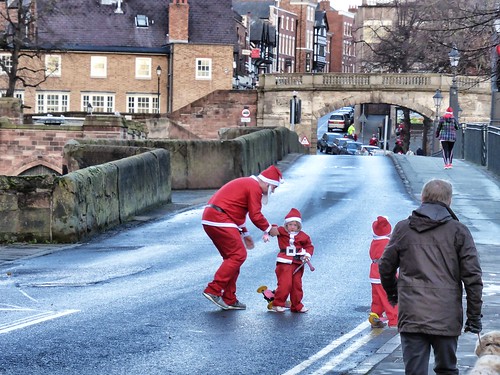 Chester - Running with the Santas