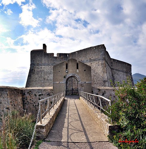 italy italia eu tuscany toscana fortress grosseto forte maremma argentario fortezza monteargentario portoercole fortestella nikond5000 jambojambo