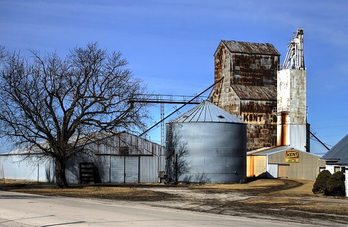 county old kent farm elevator grain rusty iowa agriculture lonetree johnsoncounty agritecture