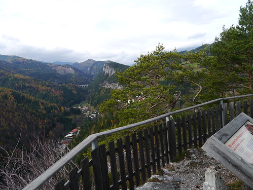 autumn fall austria österreich herbst viaduct niederösterreich autriche semmering loweraustria viadukt breitenstein bahnwanderweg weinzettlwand polleroswand