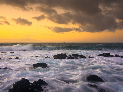 ocean longexposure seascape clouds sunrise dawn volcano hawaii lava surf waves pacific oahu olympus honolulu hawaiikai omd sandybeach vog em5 20mmf17panasonic