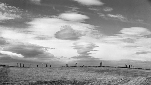 uk cloud film monochrome scotland orkney stenness cloudscape stonecircle ringofbrodgar 120rollfilm bronicaetrs monochromenegative