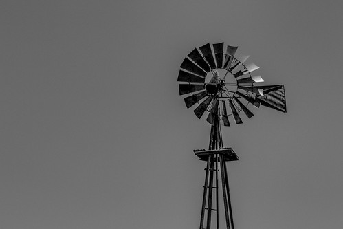 ranch old columbus sky blackandwhite bw windmill monochrome us blackwhite texas unitedstates farm vanes aermotor