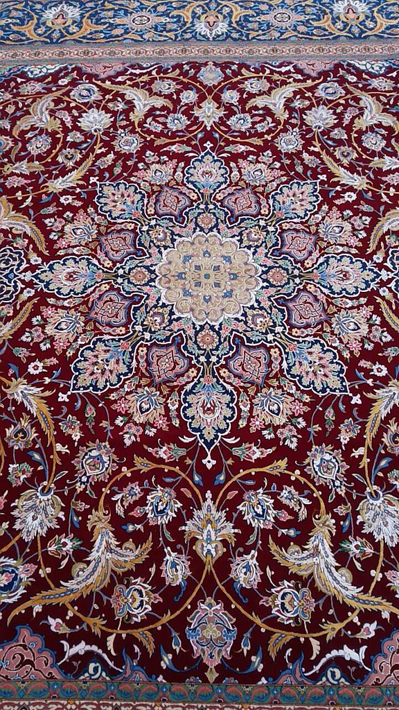 Isfahan by Feyzollah Haghighi master piece 10x13 with vegetable dye color silk foundation persian rug (8)