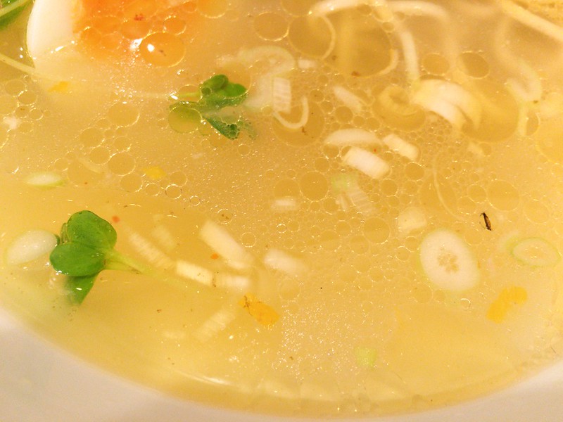 Hulu-lu塩SOBAスープ