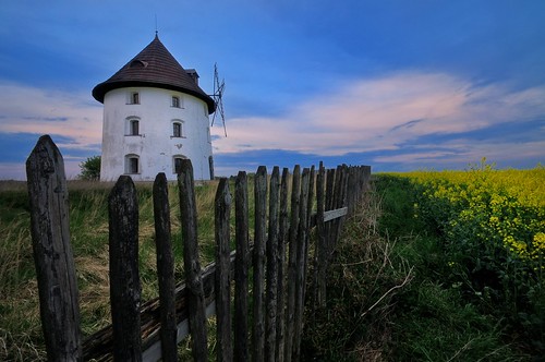 blue sunset sky house mountains mill abandoned windmill field landscape countryside nikon republic czech prague dusk sigma hdr